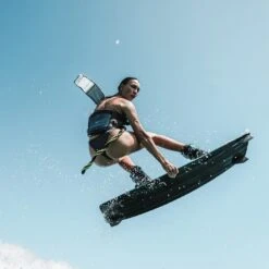 2023 Mystic Gem BK Womens Kiteboarding Waist Harness - Black/Glitter Discounts Apply ! 10 2023 Mystic Gem BK Womens Kiteboarding Waist Harness - Black/Glitter Discounts Apply ! -Wingboarding Shop 900 mystic gem bk womens waist harness size 4