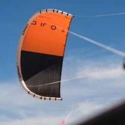 Slingshot UFO V2 Zero Strut Foil Kite - 30% Off Discounts Apply ! -Wingboarding Shop slingshot 2022 ufo v2 size 8