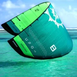 Slingshot UFO V2 Limited Edition Green Zero Strut Foil Kite - 30% Off Discounts Apply ! -Wingboarding Shop slingshot 2023 ufo v2 limited edition green size 5